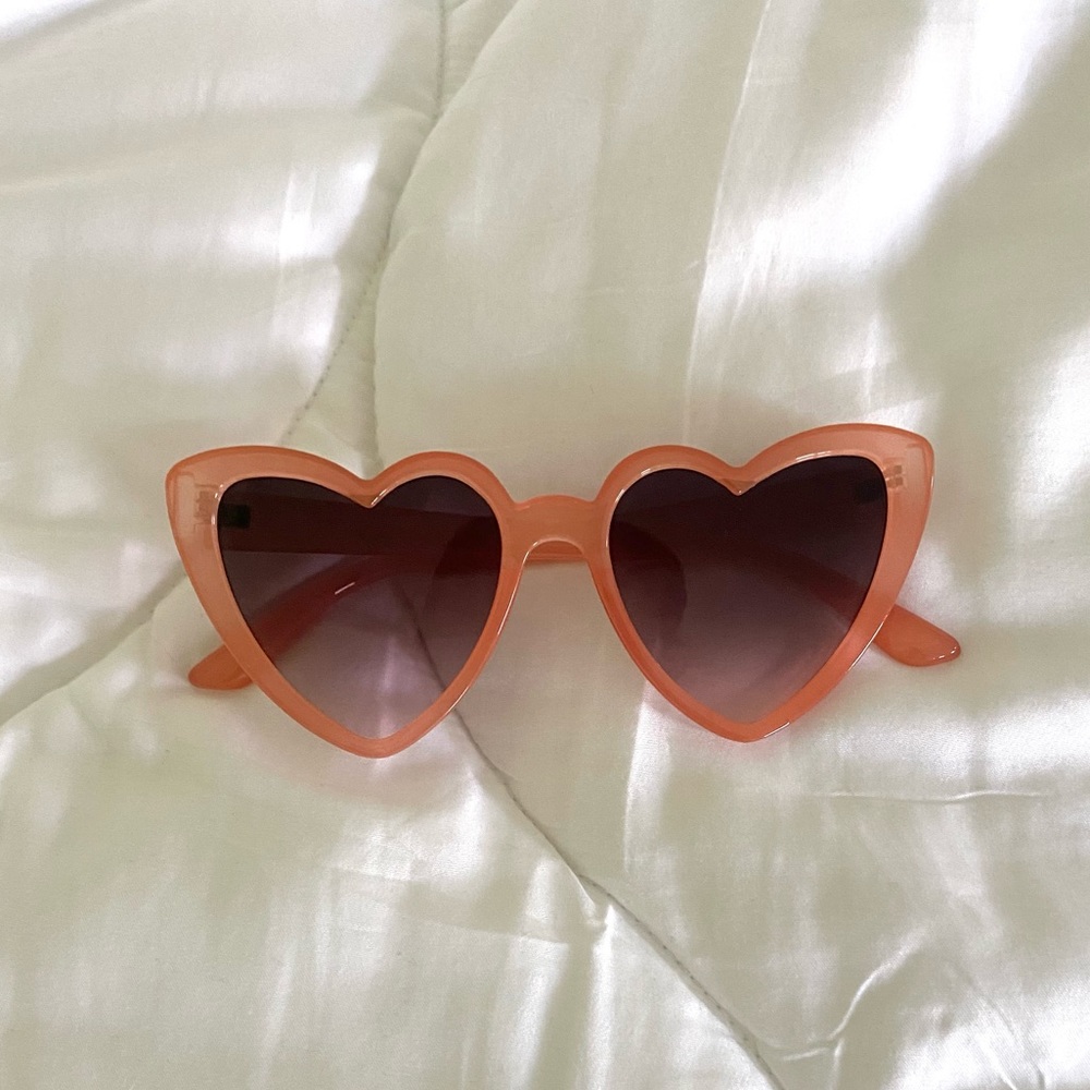heart sunglasses (one size)